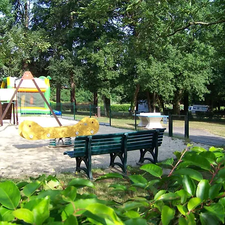 مكان تخييم Insolite, Mobil Gite, - Canal Nantes A Brest 40 Minutes Nantes Et Saint-nazaire