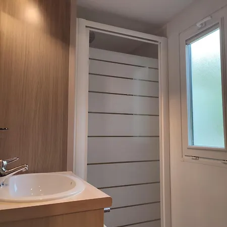 Mobil Canal Nantes à Brest 40 Minutes Nantes Et Saint-nazaire * Guenrouet