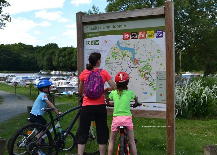 Insolite, Mobil Gite, - Canal Nantes A Brest 40 Minutes Nantes Et Saint-nazaire * Guenrouet